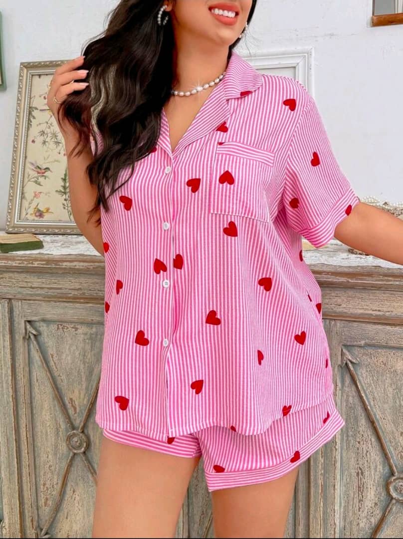 Ensemble Pyjama Short Rayé Rose & Cœurs Rouges – Collection Cosy & Romantique – Image 5