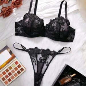Ensemble Lingerie 2 Pièces Noir Mystérieux – Soutien-Gorge Armatures Broderie Florale & String Réglable
